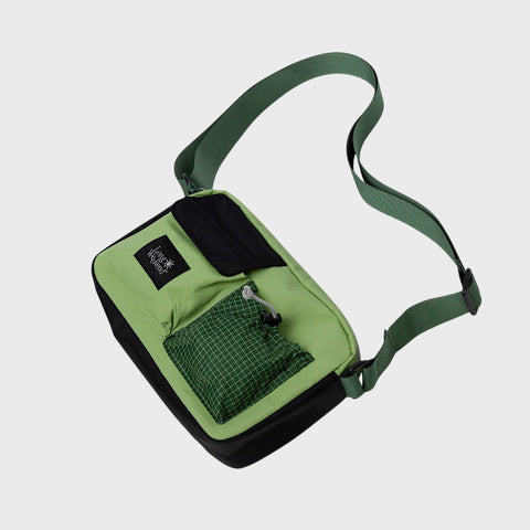 Long Weekend Santa Fe Shoulder Bag 3L - Moss