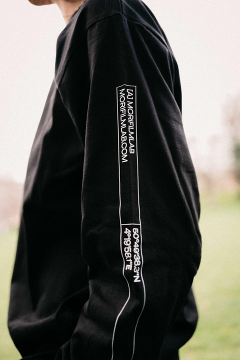 Mori Crew - T-shirt graphique à manches longues