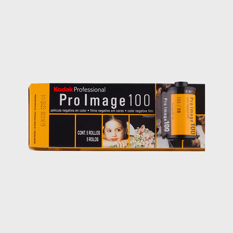 Kodak Pro Image 100 – 5-Roll Dev+Scan Bundle 35mm