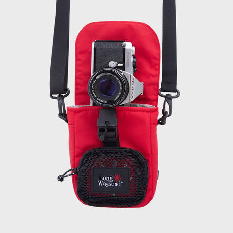 Long Weekend Crossbody Camera Pouch - Red