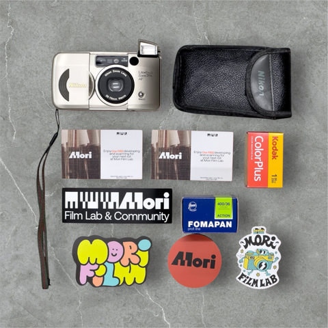 Canon AF35M 35mm point & shoot film camera with 38mm f2.8 lens Canon AF35M 35mm point & shoot film camera with 38mm f2.8 lens