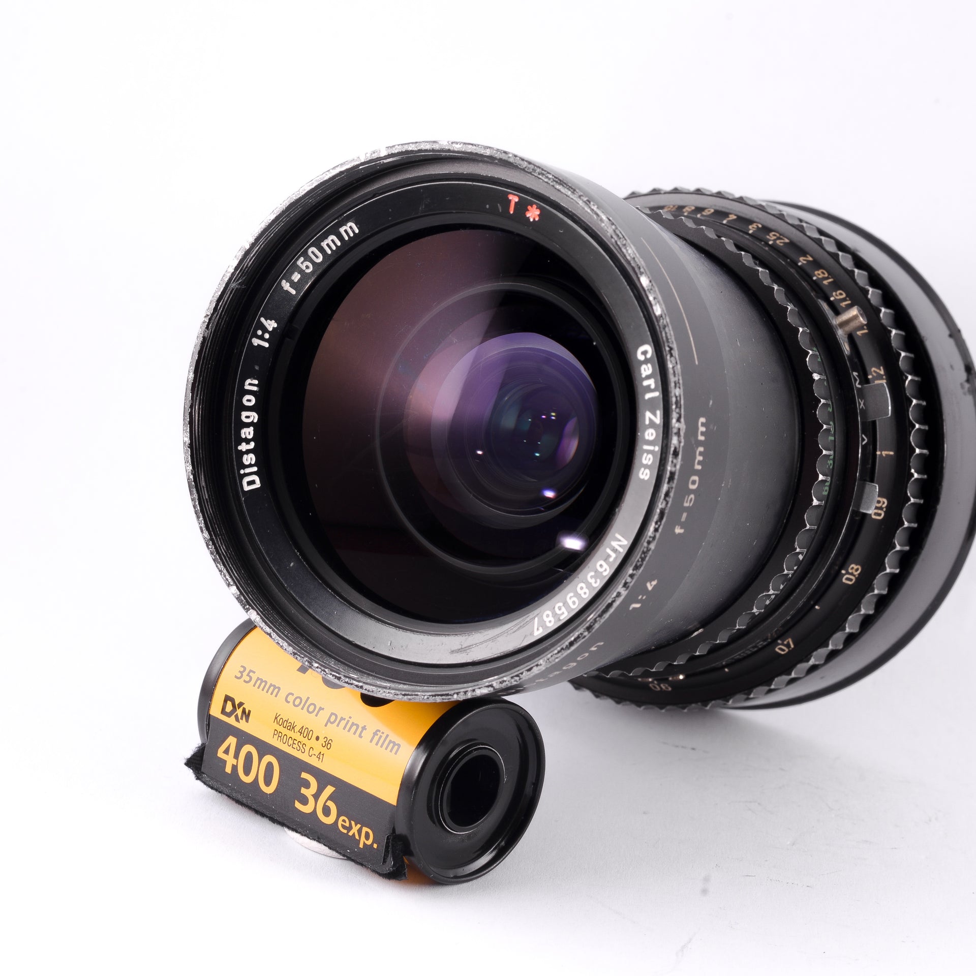 Hasselblad Carl Zeiss Distagon 50mm f4 T* – Mori Film Lab