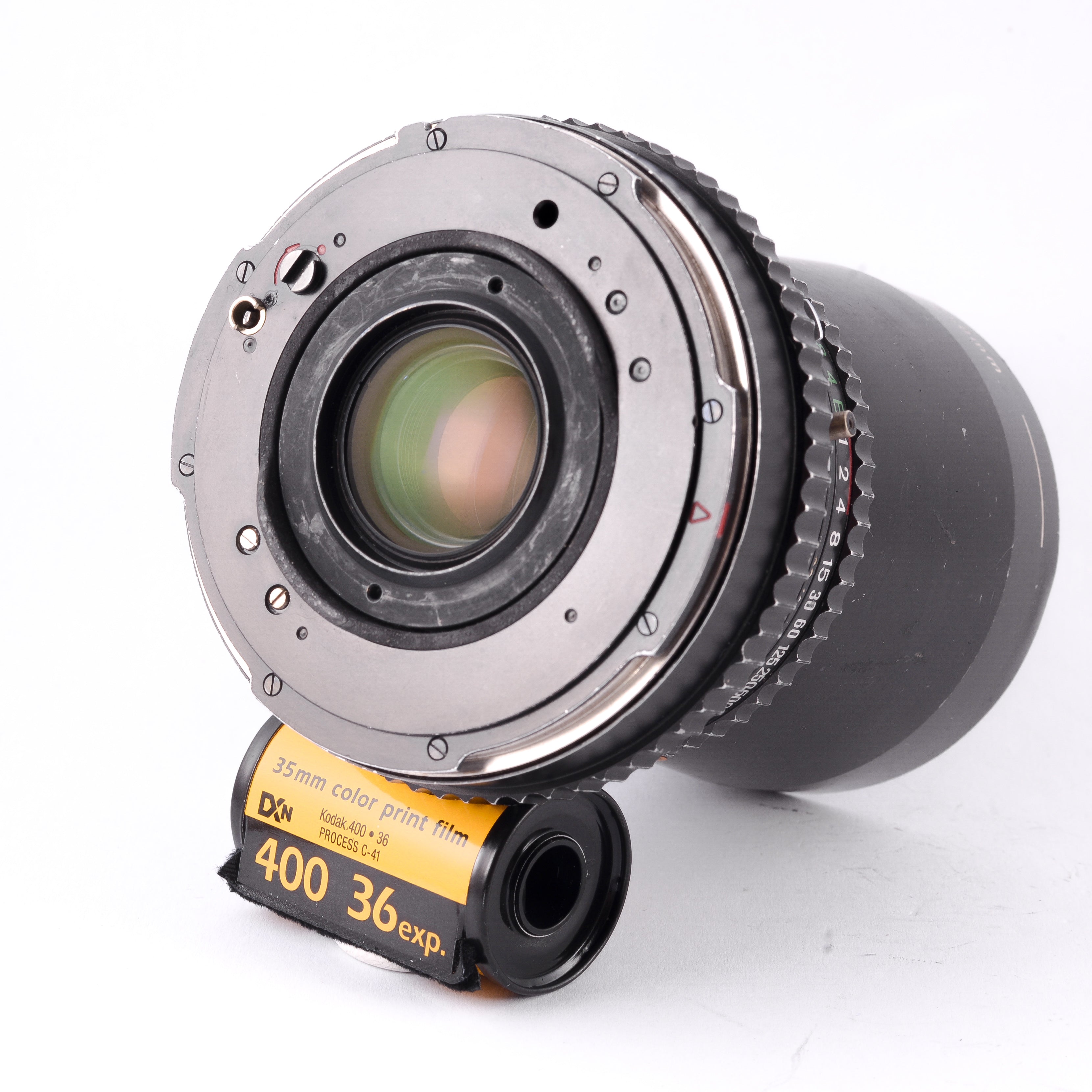 Hasselblad Carl Zeiss Distagon 50mm f4 T* – Mori Film Lab