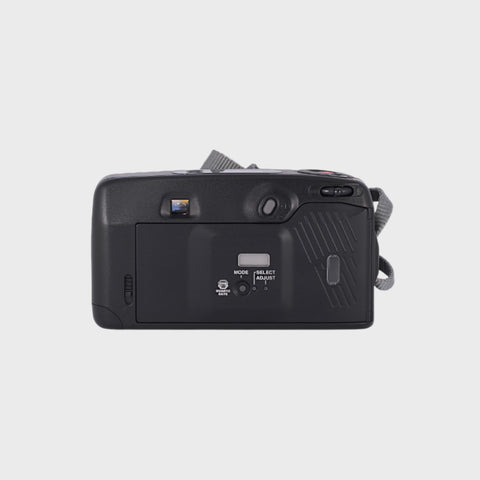 Pentax Zoom 60-X 35mm Point & Shoot film camera with 38-60mm zoom lens