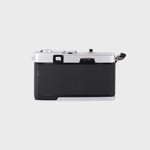 Olympus Trip 35 35mm Point and Shoot Film Camera with 40mm f2.8 Lens