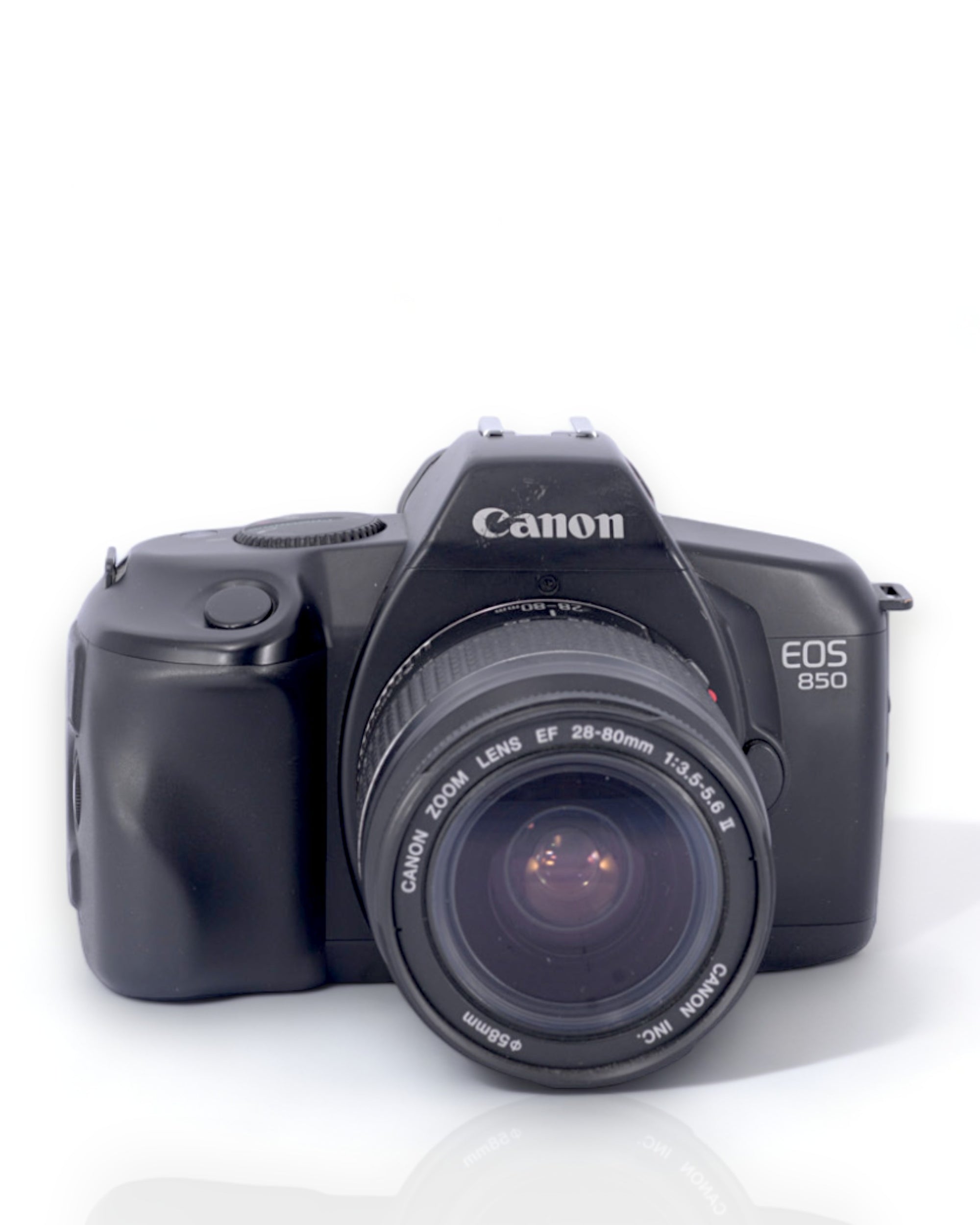 Canon EOS 850 35mm SLR Film Camera with 28-80mm Lens