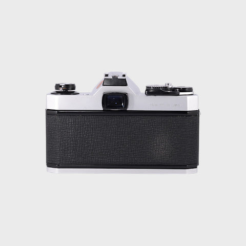 Pentax K1000 35mm SLR film camera with 35mm f2.8 Lens