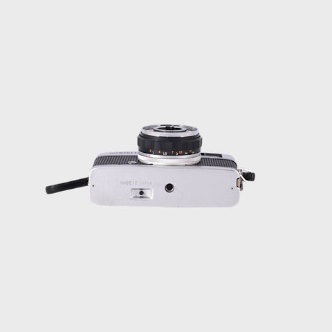 Olympus Trip 35 35mm Point and Shoot Film Camera with 40mm f2.8 Lens