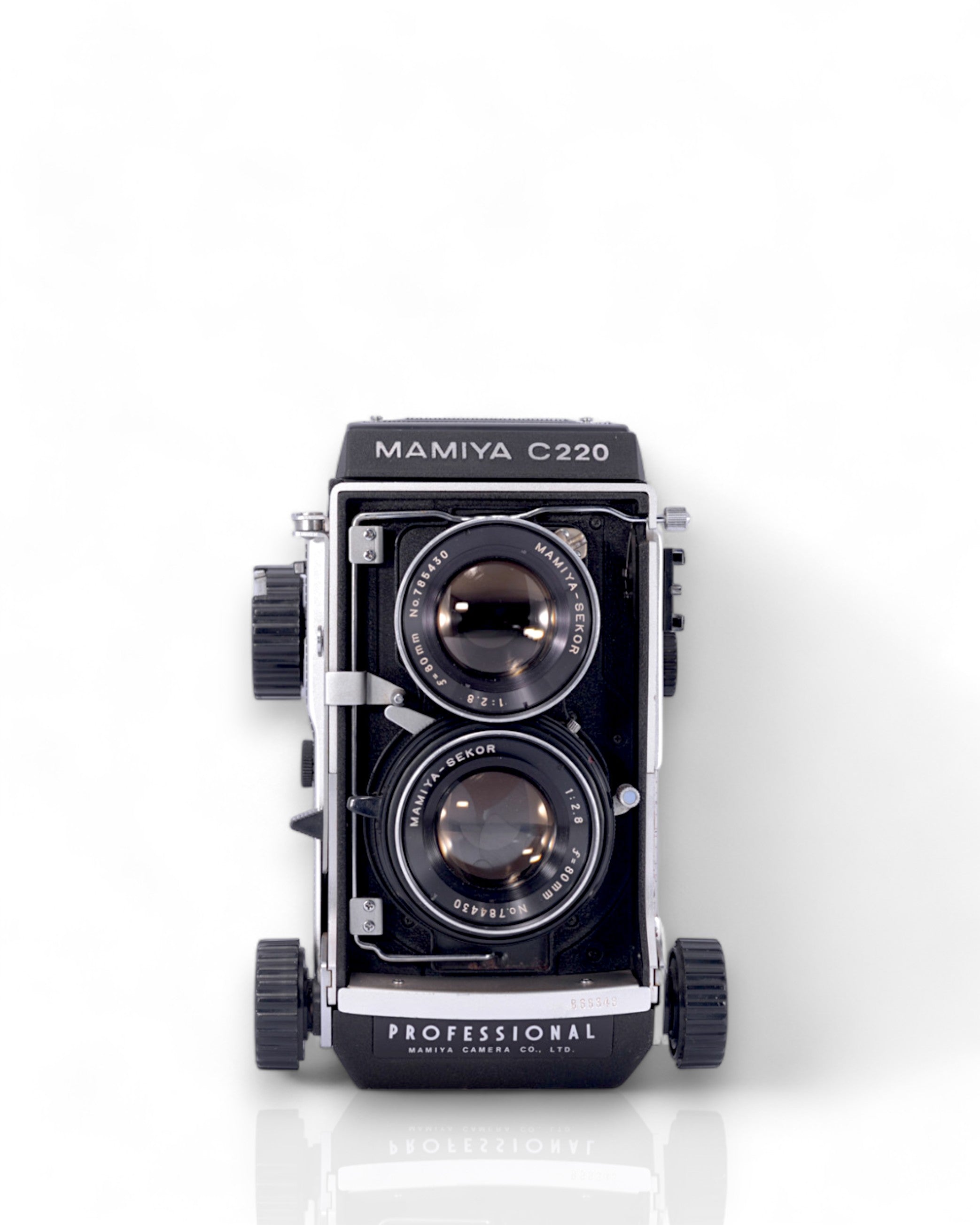 Mamiya C220 Medium Format TLR film camera with 80mm f2.8 lens – Mori Film  Lab