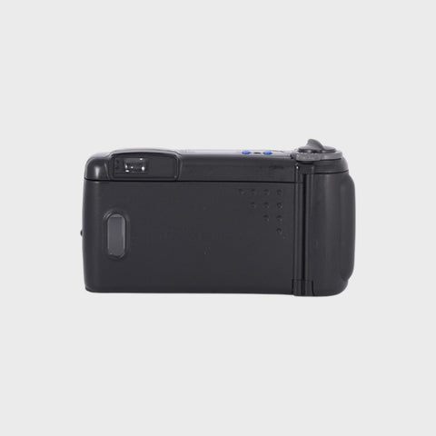 Olympus Superzoom 70 35mm Point and Shoot film camera with 38-70mm zoom lens