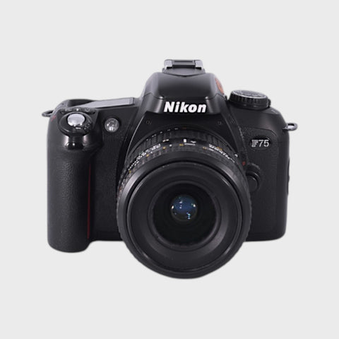 Nikon F75 Reflex 35mm argentique  objectif 35-80 mm