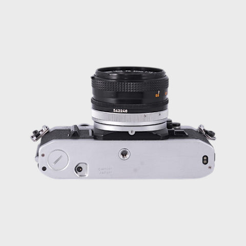 Canon AE-1 Reflex 35mm argentique avec 50mm f1.8 objectif