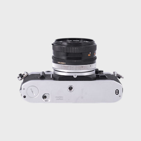 Canon AE-1 Reflex 35mm argentique avec 50mm f1.8 objectif