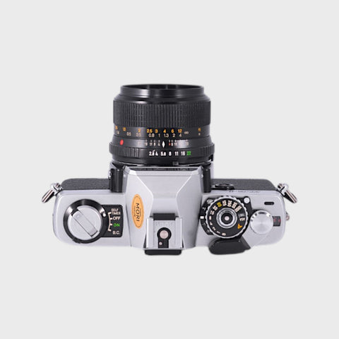 Minolta XG-1 Reflex 35mm argentique  objectif 28 mm f2,8