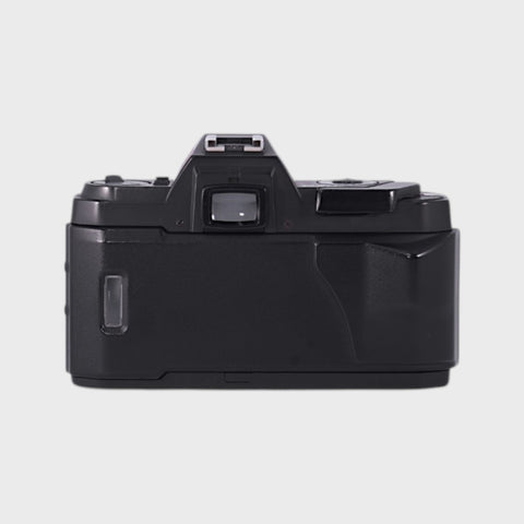 Pentax P30N Reflex 35mm argentique  objectif 24 mm f2.8