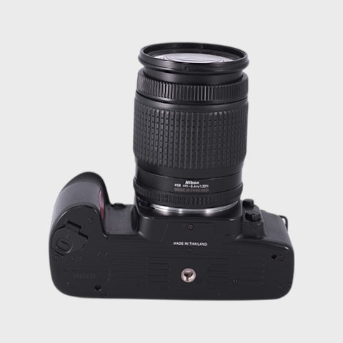 Nikon F65 Reflex 35mm argentique avec 28-80mm objectif