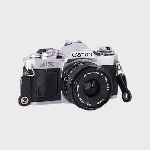 Appareil photo Reflex 35mm argentique Canon AV-1 Reflex 35mm argentique  objectif 35 mm f/2,8