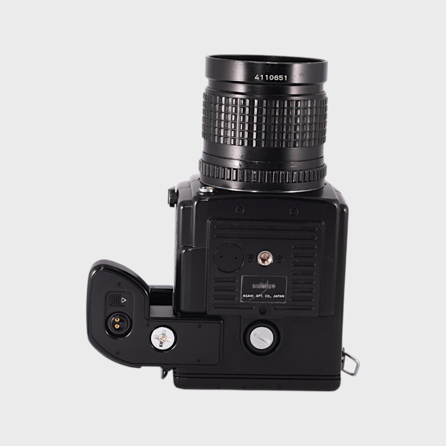 Pentax 645 Medium Format Film Camera with 45mm f2.8 lens – Mori