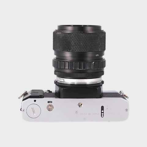 Appareil photo Reflex 35mm argentique Olympus OM20 Reflex 35mm argentique  objectif 35-70 mm f/4