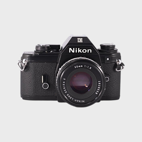 Appareil photo Reflex 35mm argentique Nikon EM Reflex 35mm argentique  objectif 50 mm f/1,8