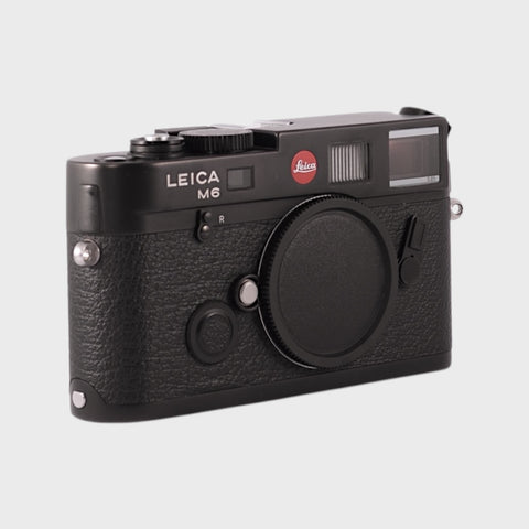 Leica M6 TTL 0,85 (début des années 2000) –boîtier  Télémétrique 35mm argentique  neuf,boîtier  avec boîte