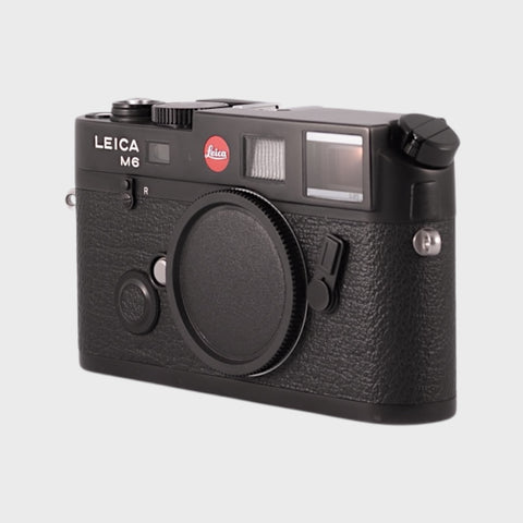 Leica M6 TTL 0,85 (début des années 2000) –boîtier  Télémétrique 35mm argentique  neuf,boîtier  avec boîte
