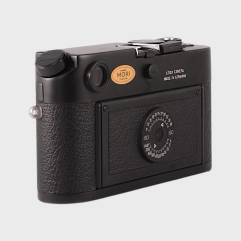 Leica M6 TTL 0,85 (début des années 2000) –boîtier  Télémétrique 35mm argentique  neuf,boîtier  avec boîte