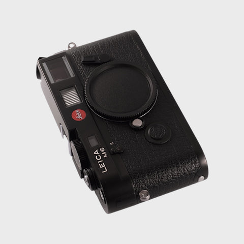 Leica M6 TTL 0,85 (début des années 2000) –boîtier  Télémétrique 35mm argentique  neuf,boîtier  avec boîte