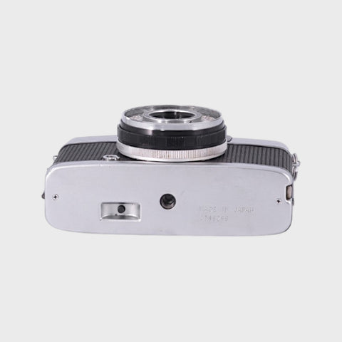 Olympus Pen EES-2 35mm Half-frame Film Camera with 30mm f2.8 Lens