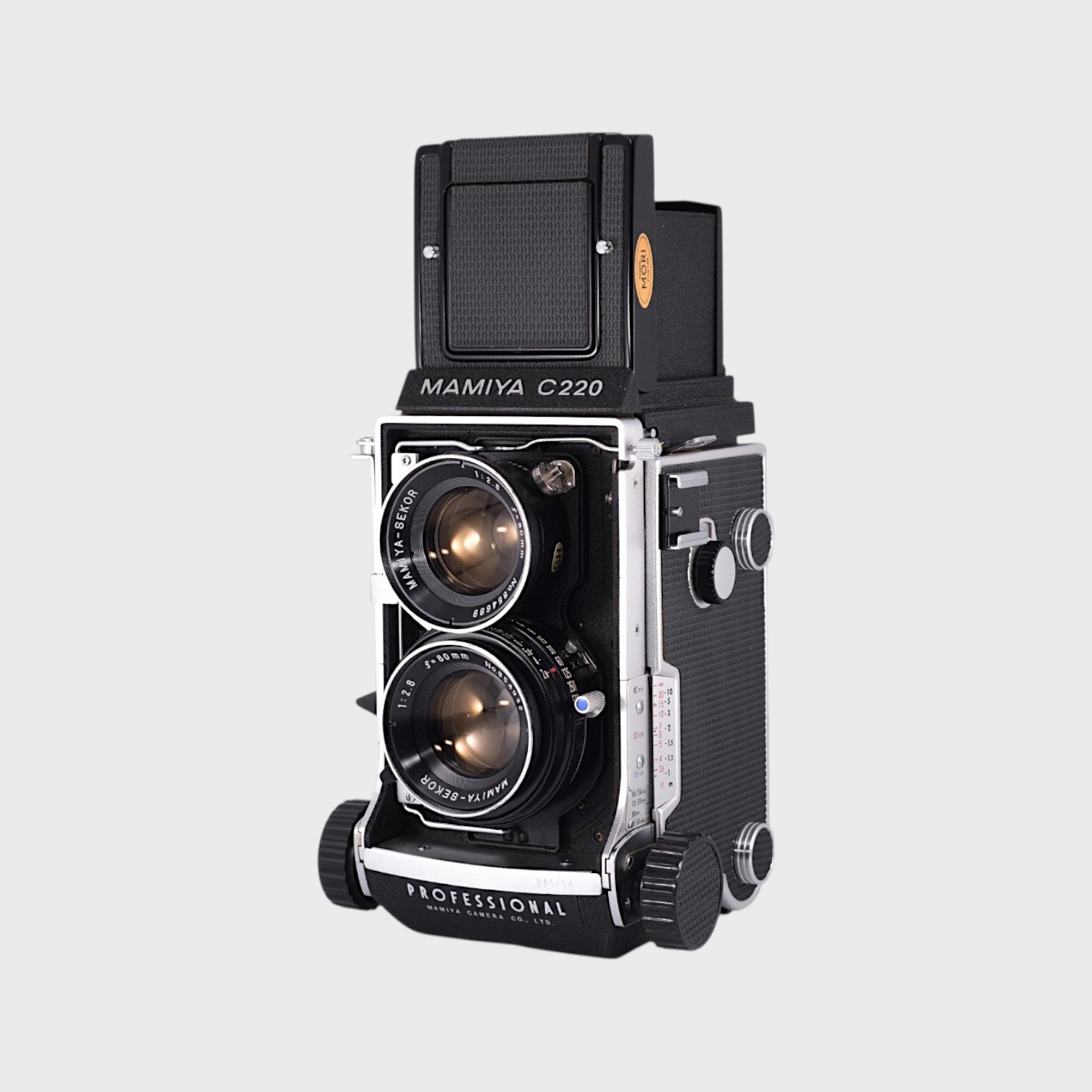 Mamiya C220 Medium Format TLR film camera with 80mm f2.8 lens