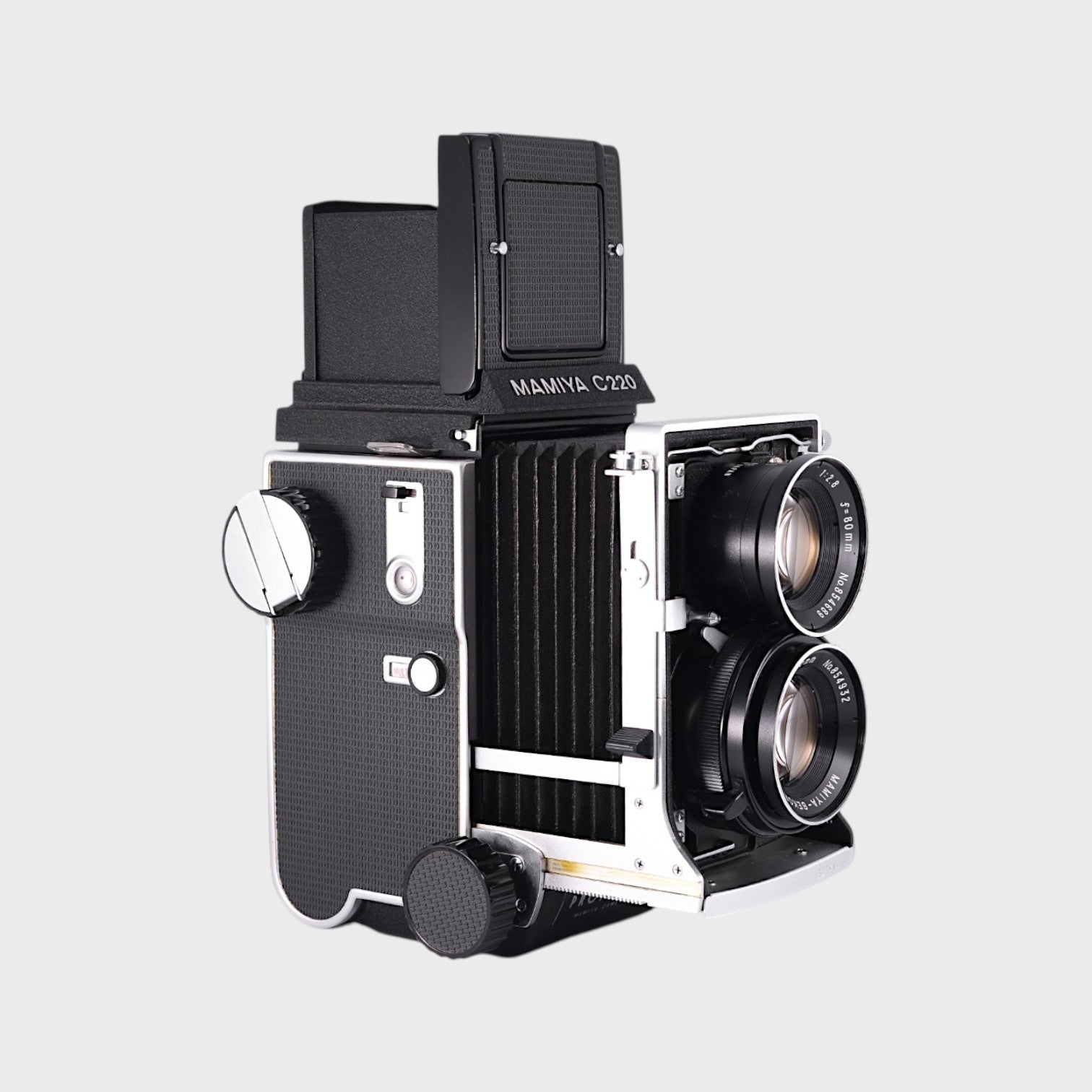Mamiya C220 Medium Format TLR film camera with 80mm f2.8 lens