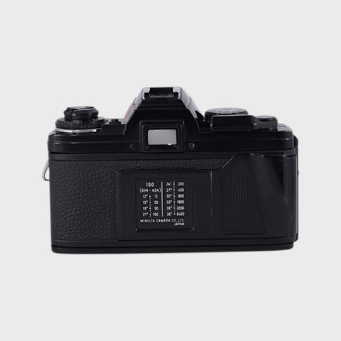 Minolta X-700 35mm SLR Film Camera with 50mm f1.7 Lens