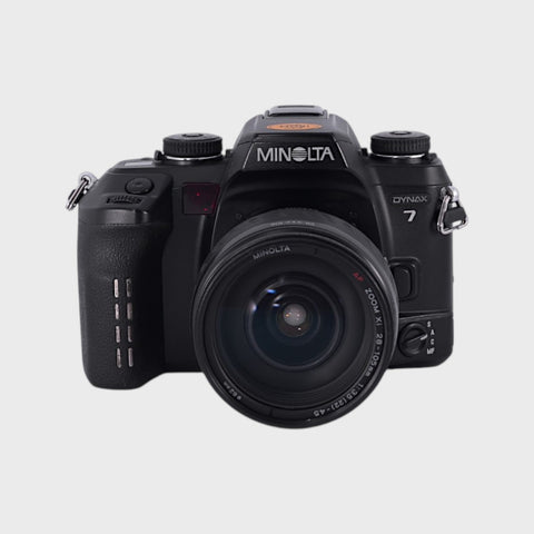 Minolta Dynax 7 35mm SLR film camera with 28-105mm zoom lens