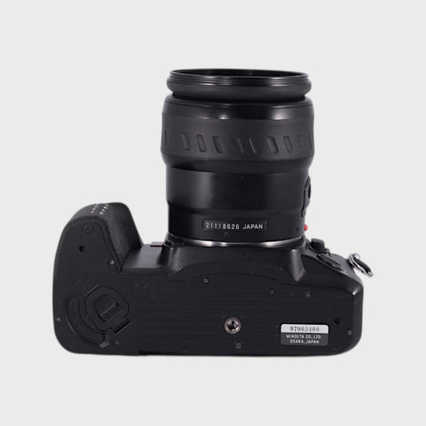 Minolta Dynax 7 35mm SLR film camera with 28-105mm zoom lens