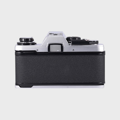 Olympus OM10 35mm SLR Film Camera with 50mm f1.8 Lens