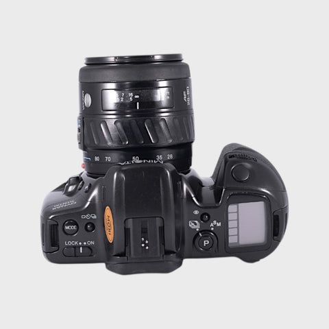 Minolta Dynax 500si 35mm SLR film camera with 28-80mm lens