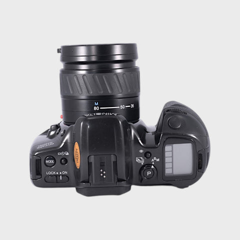 Minolta Dynax 500si 35mm SLR film camera with 35-80mm lens