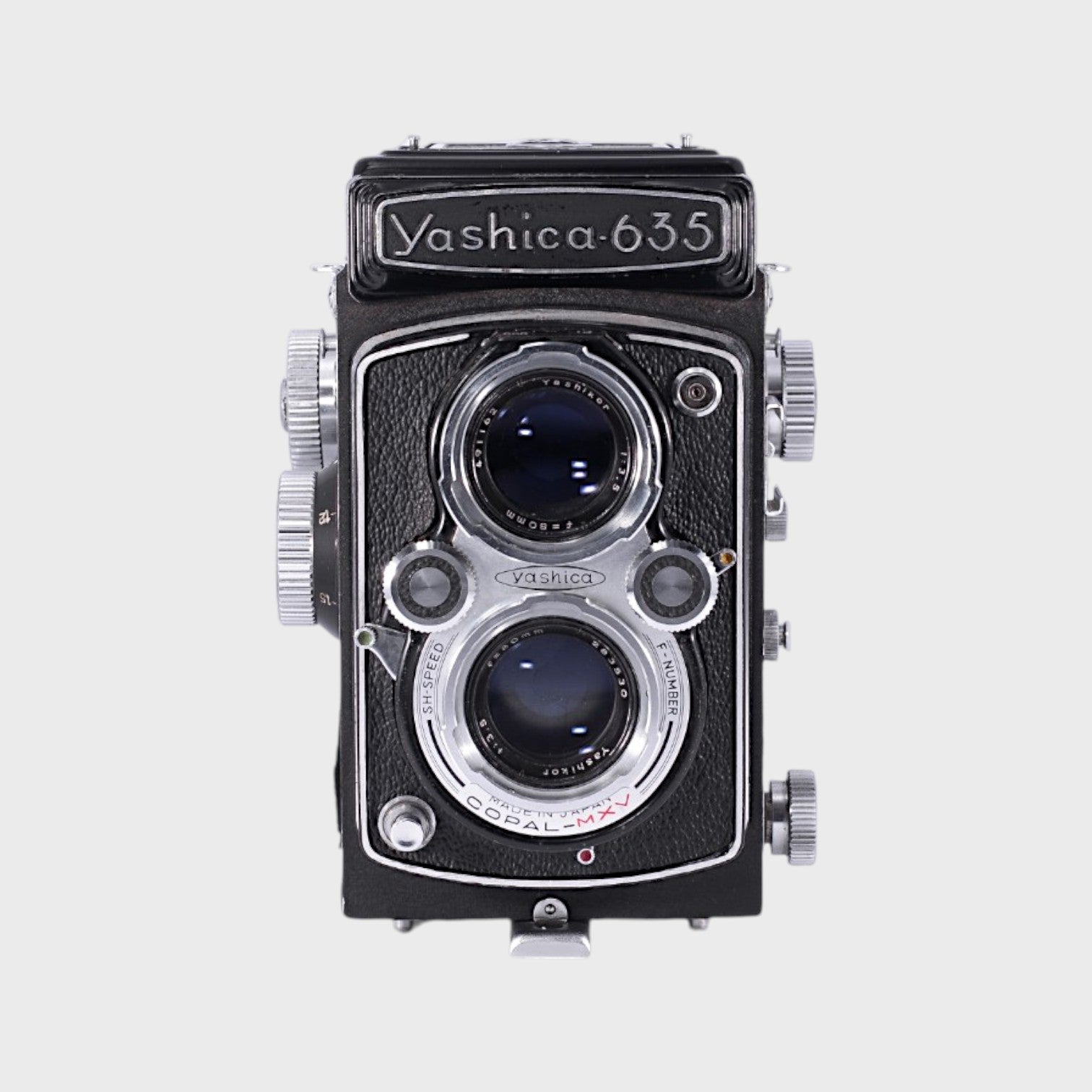 Yashica-635 Medium Format TLR film camera with 80mm f3.5 lens