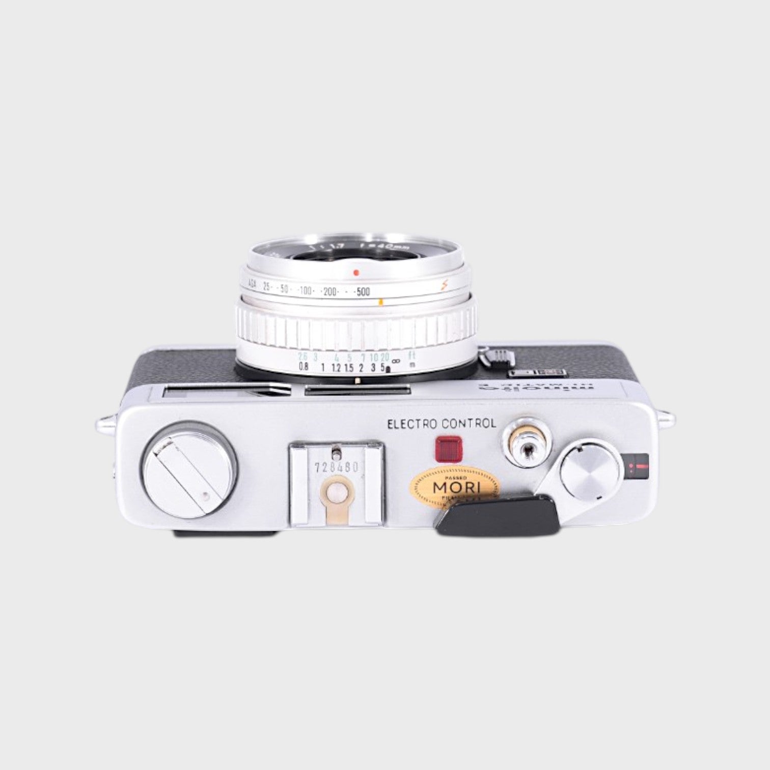 Minolta Hi-Matic E 35mm Rangefinder film camera with 40mm f1.7