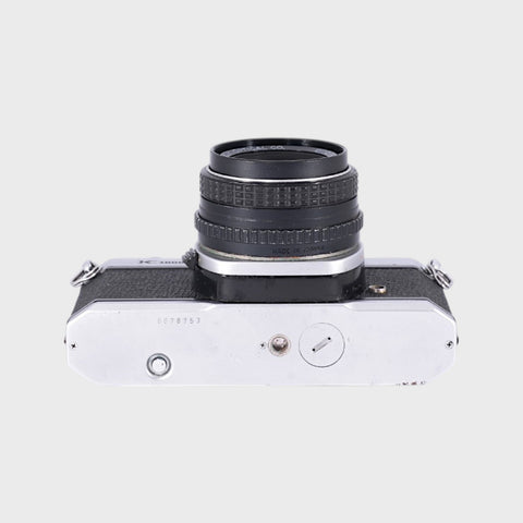 Pentax K1000 35mm SLR film camera with 50mm f2 lens