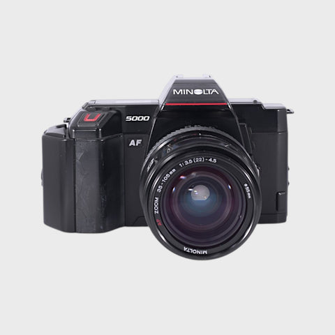 Minolta 5000 AF 35mm SLR film camera with 35-105mm lens