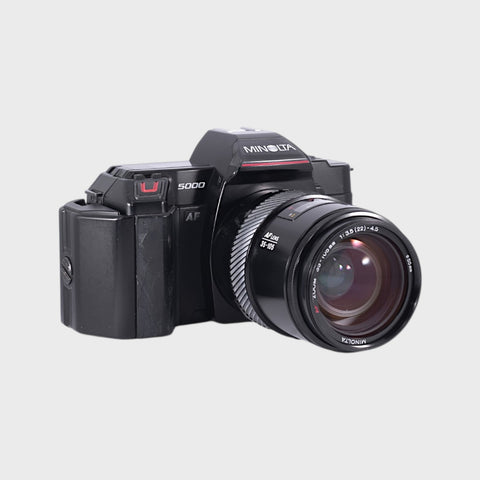 Minolta 5000 AF 35mm SLR film camera with 35-105mm lens