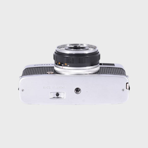 Olympus Trip 35 35mm Point and Shoot Film Camera with 40mm f2.8 Lens