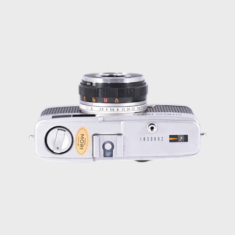 Olympus Trip 35 35mm Point and Shoot Film Camera with 40mm f2.8 Lens
