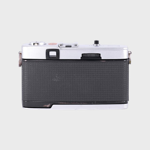 Olympus Trip 35 35mm Point and Shoot Film Camera with 40mm f2.8 Lens