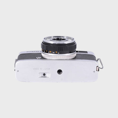 Olympus Trip 35 35mm Point and Shoot Film Camera with 40mm f2.8 Lens