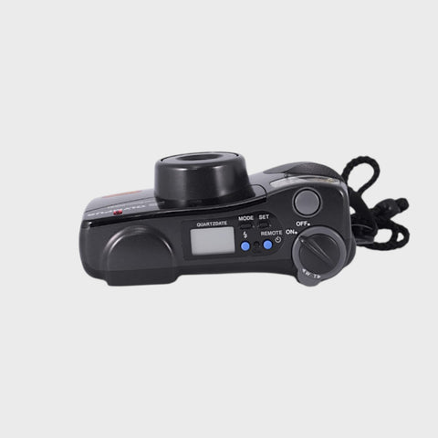 Olympus Infinity Zoom 2000 35mm Point & Shoot film camera with 38-70mm zoom lens