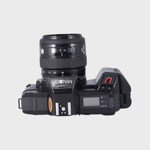Minolta 5000 AF 35mm SLR film camera with 35-105mm lens