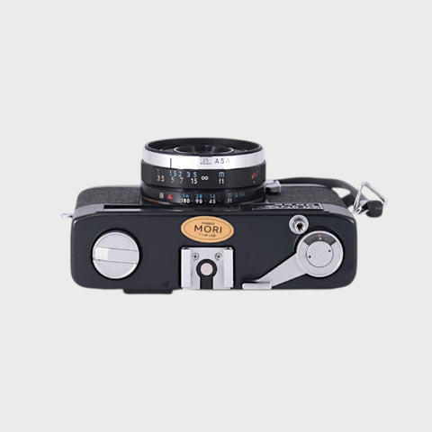 Chinon 35-EE 35mm Rangefinder Film Camera with 38mm f2.7 Lens
