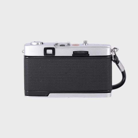 Olympus Trip 35 35mm Point and Shoot Film Camera with 40mm f2.8 Lens